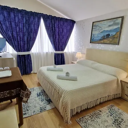 Bed and Breakfast Korani