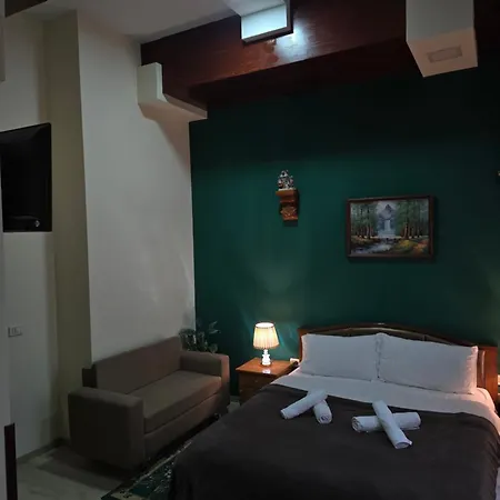 Korani 3*