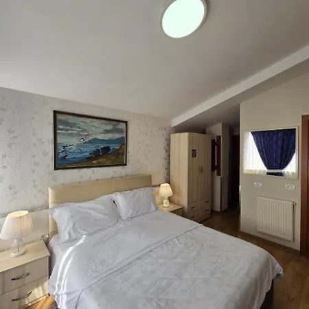 Korani 3* Τίρανα